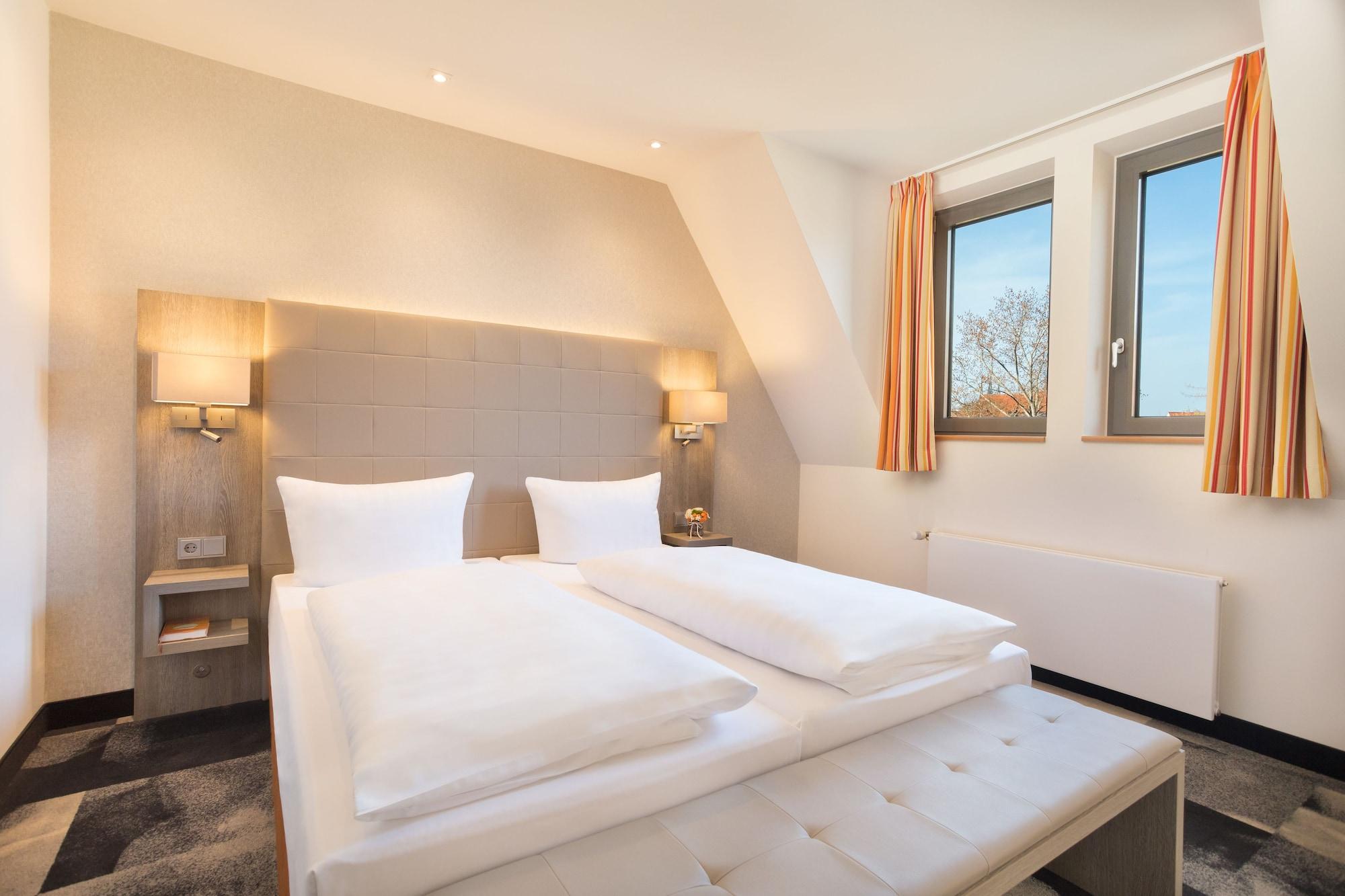 Hotel Kraemerbruecke Ерфурт Екстер'єр фото