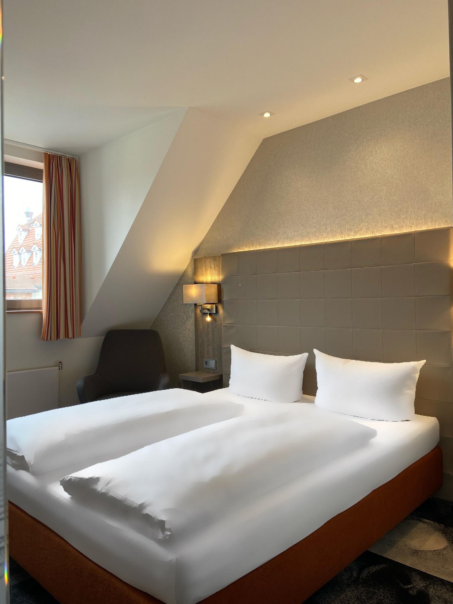 Hotel Kraemerbruecke Ерфурт Екстер'єр фото